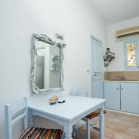 Hotel Karpathios Studios